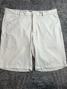 IBKÜL Men's Performance Golf Shorts Size 36 Beige Stretch Moisture Wicking